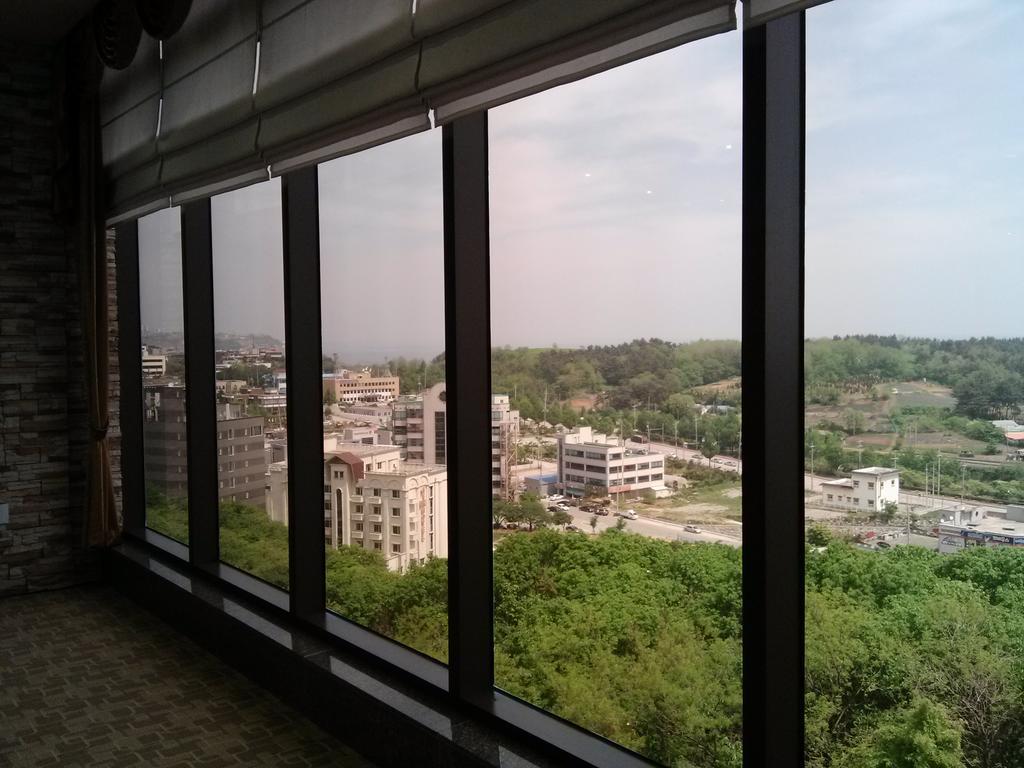 Hyunjin Tourist Hotel Donghae Ngoại thất bức ảnh