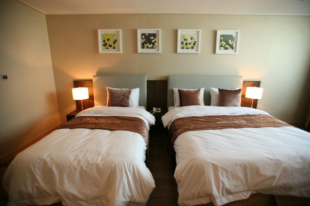 Hyunjin Tourist Hotel Donghae Ngoại thất bức ảnh