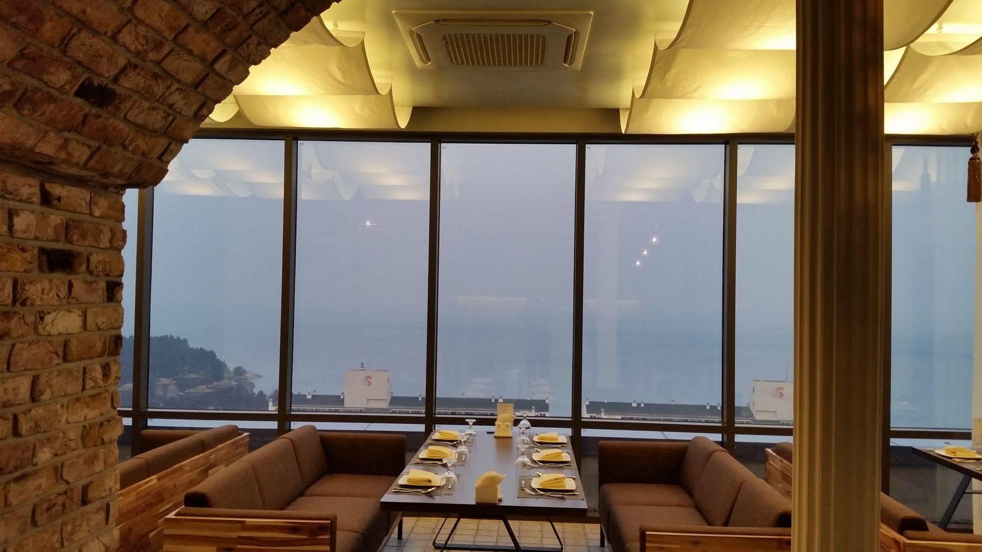 Hyunjin Tourist Hotel Donghae Ngoại thất bức ảnh
