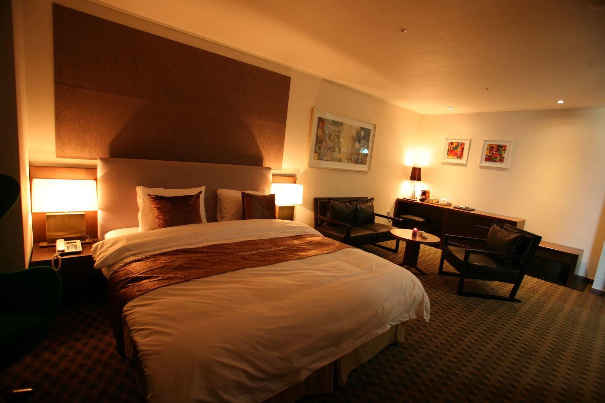Hyunjin Tourist Hotel Donghae Ngoại thất bức ảnh